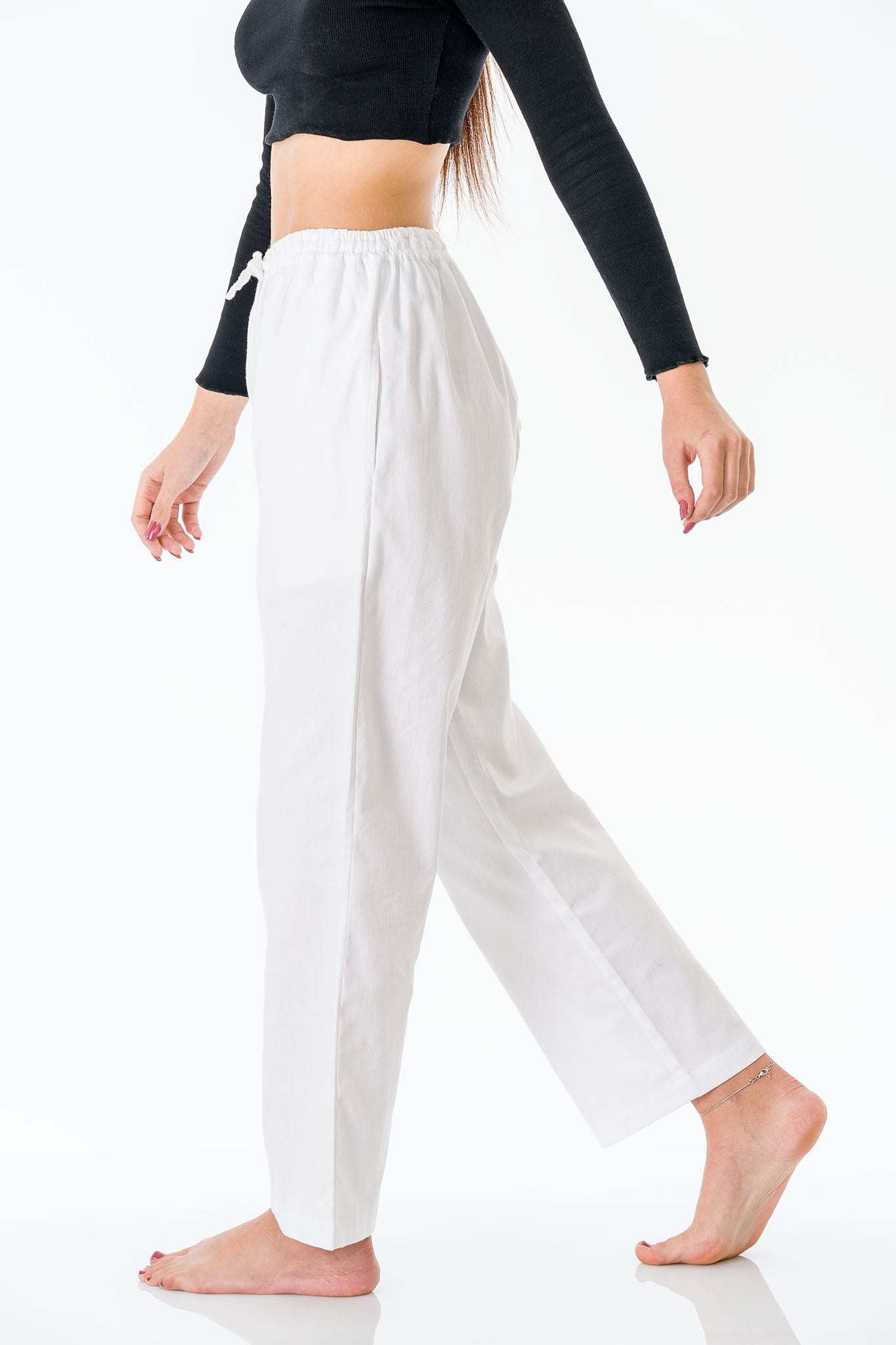 White cotton pants for women
